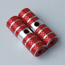 1 Pair of Cylindrical Diamond-Patterned Red Metallic Alloy Kid-Sized Foot Pegs Fits Many Standard BMX Trick Mountain Bikes (2.64in Long  0.35in Diameter Hole  0.9in Wide) - B017223SQQ