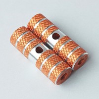 2x Children-Sized Round Design Diamond Texture Premium Anodized Alloy Foot Pegs Fits Most Regular Bicycle Axles Orange Gold Version (2.64in Length  0.35in Diameter Hole  0.9in Width) - B017AA52N2